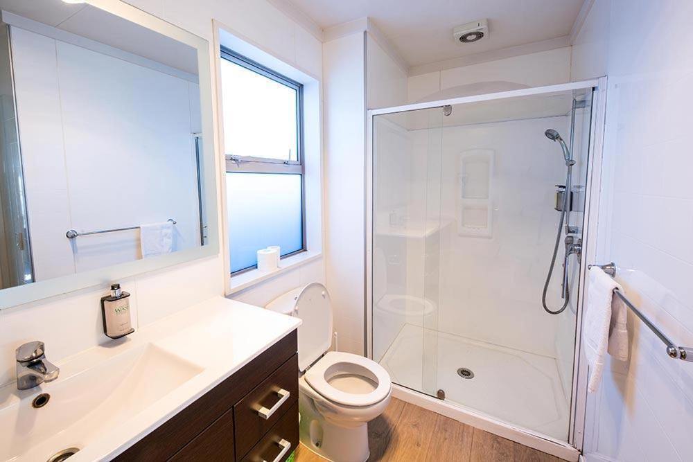 One-Bedroom Motel,1739417278:JPEG