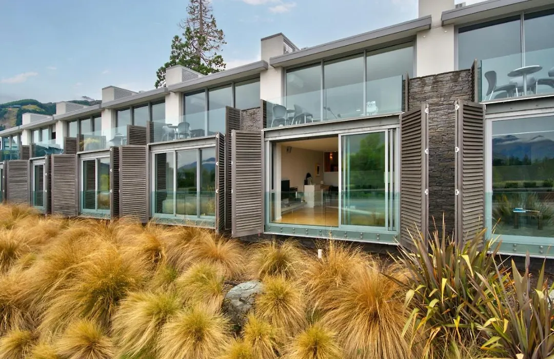 Lake View @ Pounamu-1