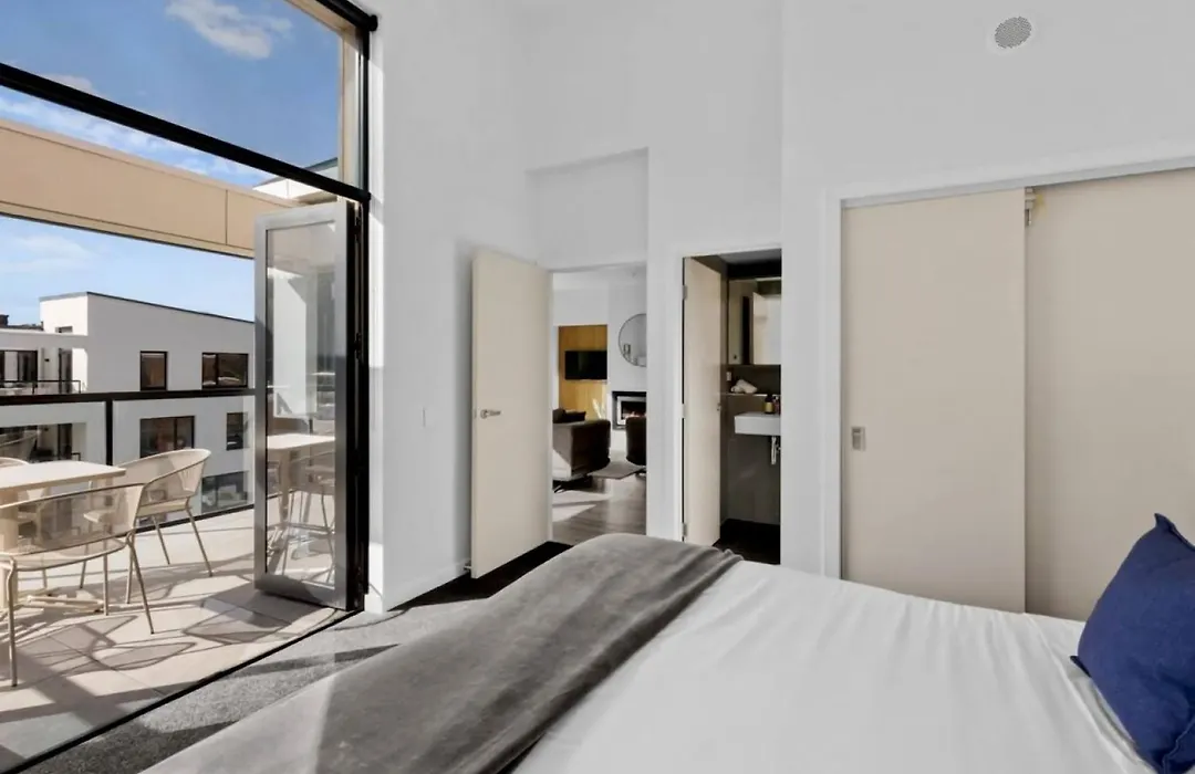 Penthouse Apt 24 At The Base Of Coronet Peak-1