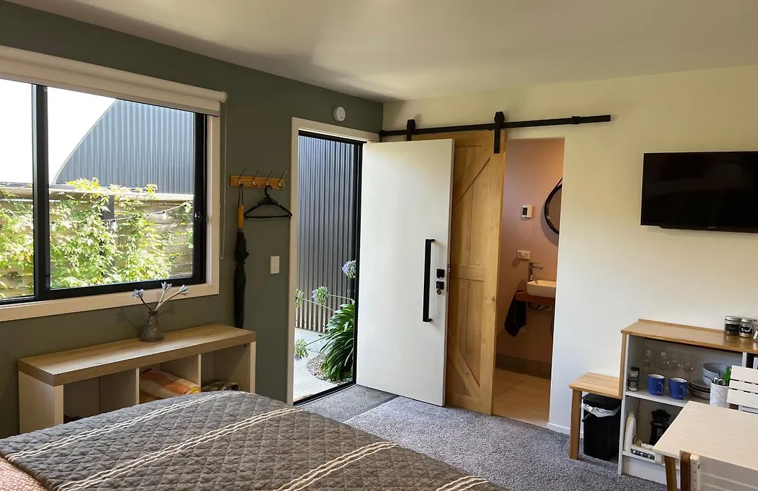 East Rock - Cosy Guesthouse In Kelvin Heights-1
