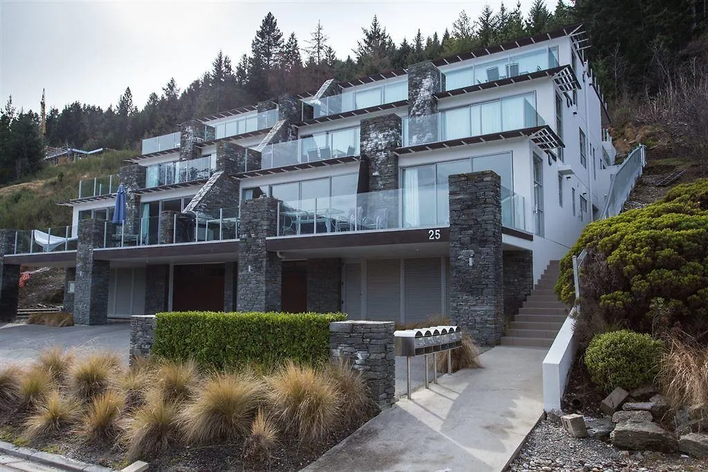 Downtown Queenstown Apartment-1