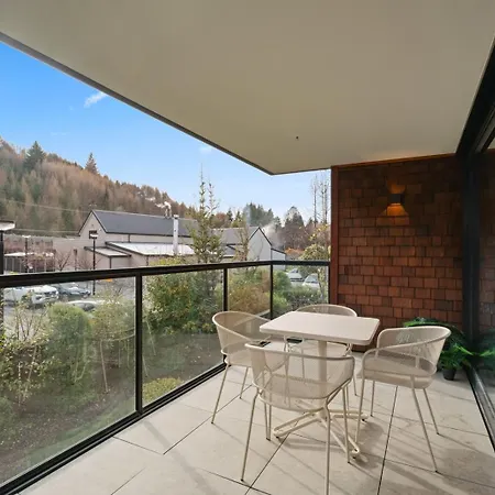 Coronet Views At La Residence Du Parc-2