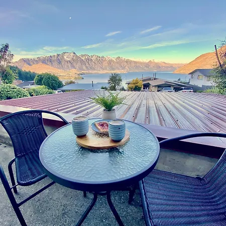 Comfortable Mountain View Studio-2