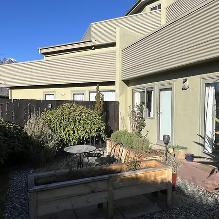 Aspen View - Queen-2