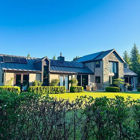 Three Thirty B & B-3