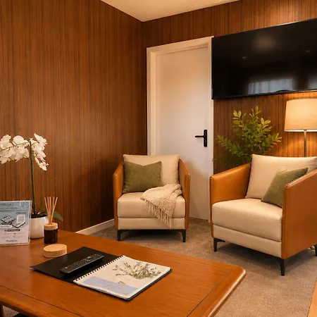 The Headley Loft, Mountain View Retreat-2