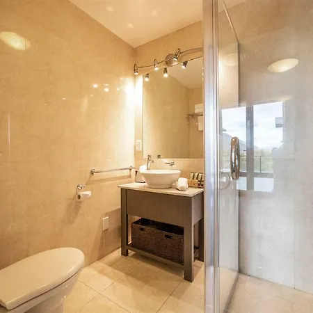 The Beacon - Luxe Studio Unit-3
