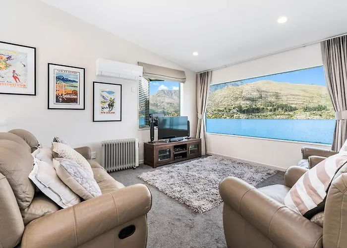 Lakefront Living At Remarkables Retreat - Unit 4 Queenstown