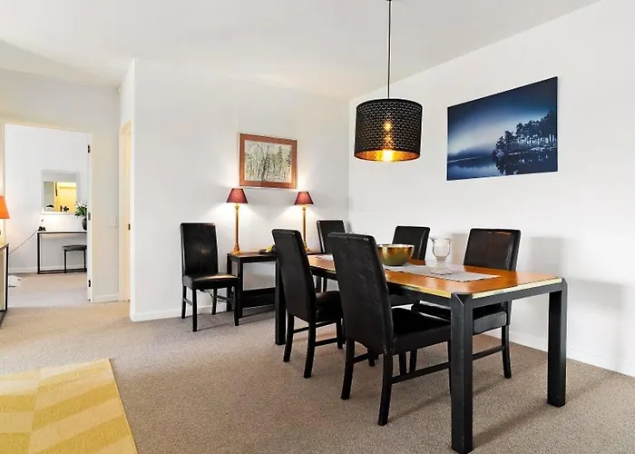 Central Location - 2 Bedroom Apartment In Habeke Queenstown