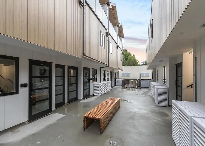 Mountain View 3 Bedroom Retreat Queenstown