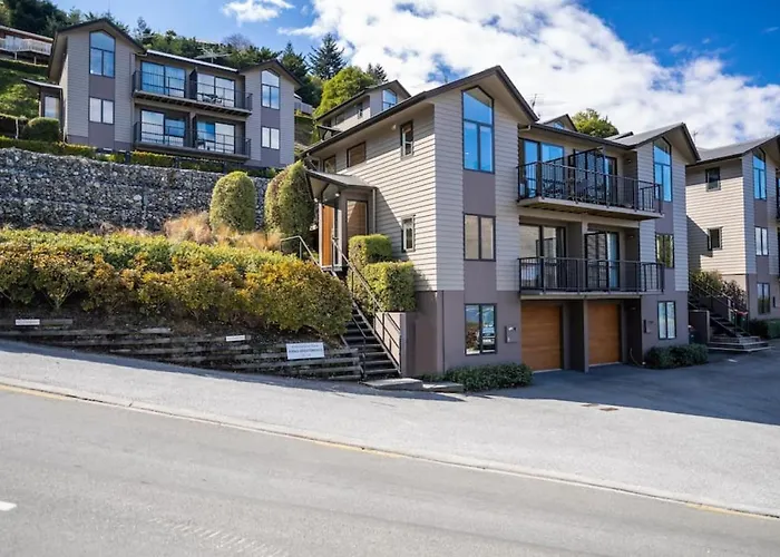 Sunshine Bay Escape - Close To Central Queenstown