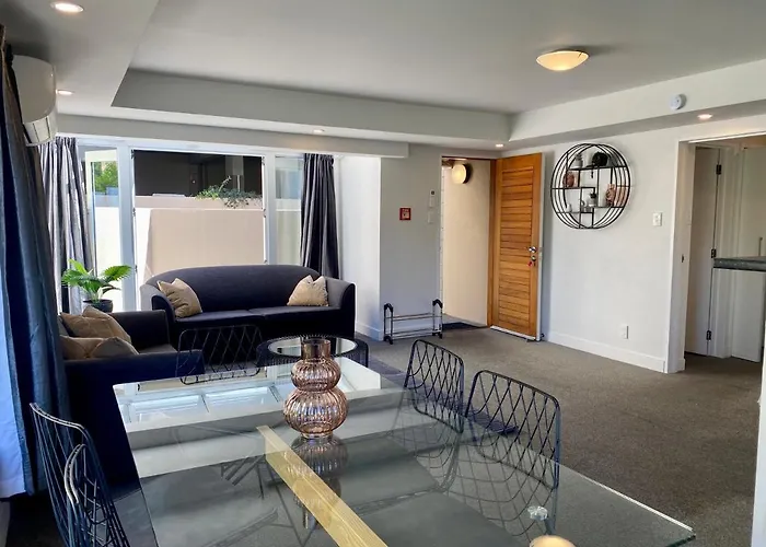 Lakefront Gem, Absolute Waterfront Queenstown