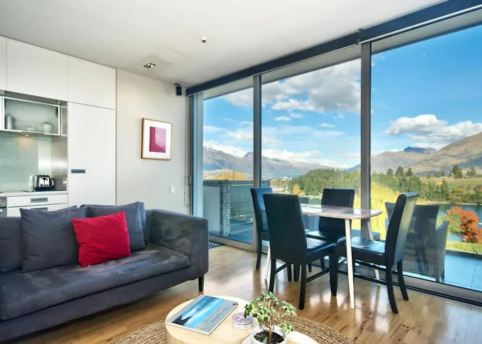 Pure Retreat Lake View Queenstown