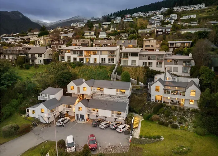 Lakeview Colonial House Queenstown