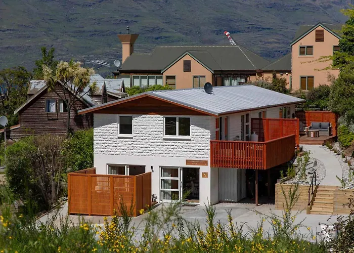 Hillside Villa 2- Walk To Town- Ac- Free Parking Queenstown