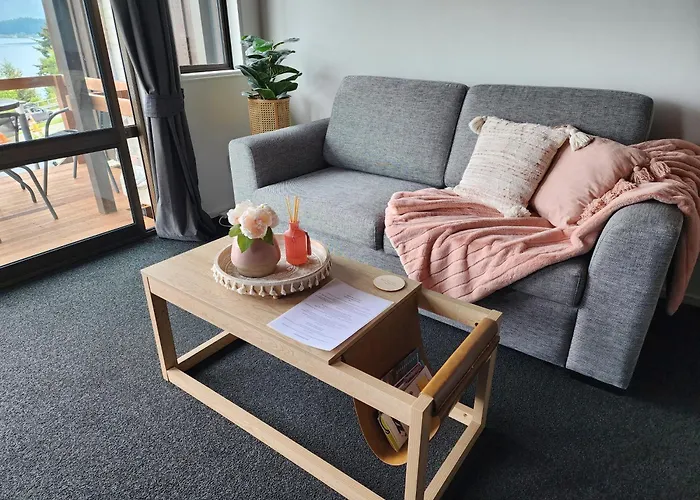 Million Dollar View Apartment Queenstown