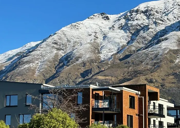 Coronet Views At La Residence Du Parc Queenstown