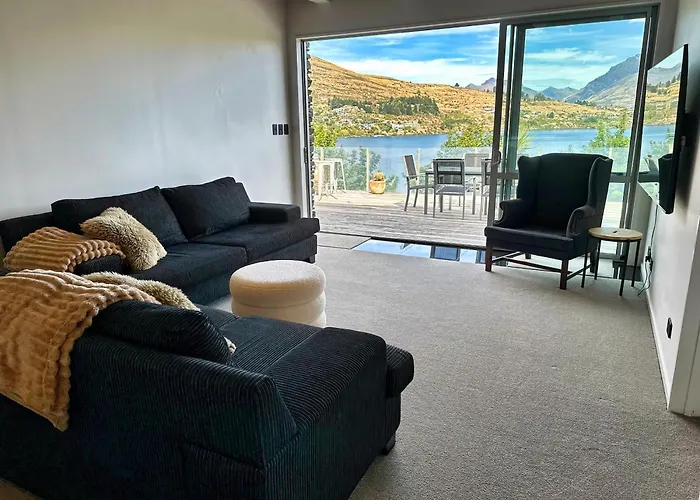 Remarkables View - Te Aroha Retreat Queenstown