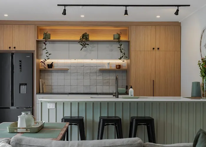 Central City Queenstown Retreat - 3 Bedroom Apartment