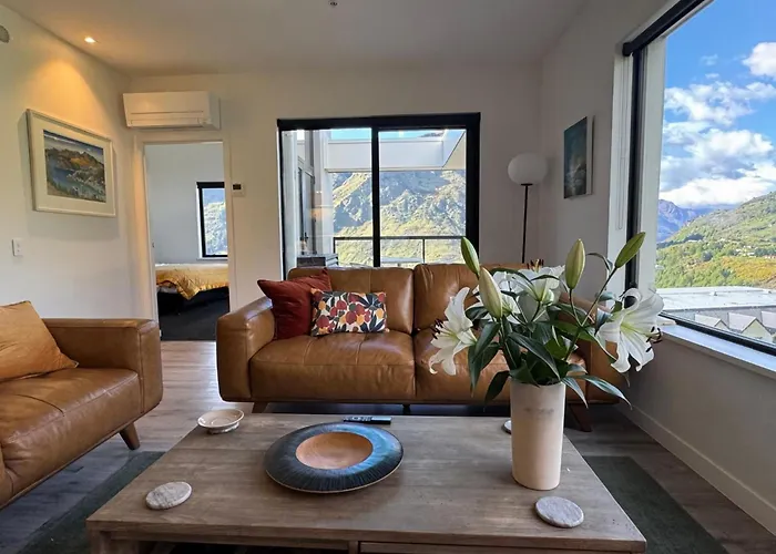 Riverview Penthouse - Apartment 19 Queenstown