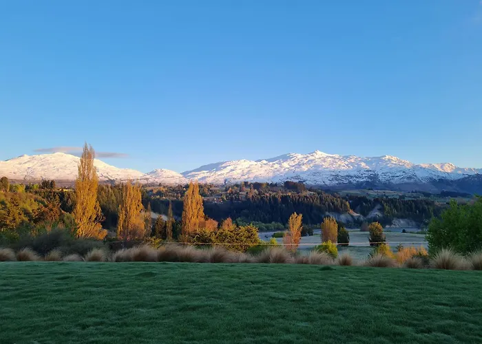 Tucker Beach Private Exclusive Retreat Queenstown